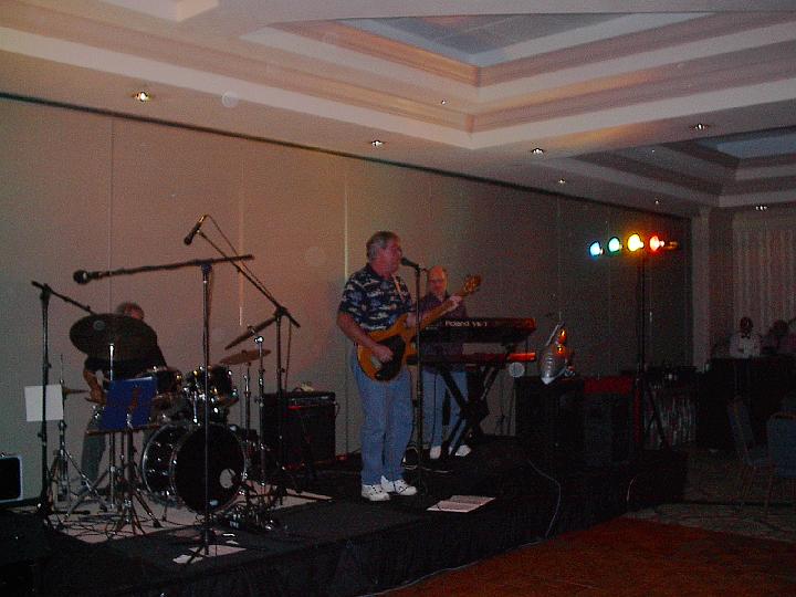 User Conference 2004 Dinner and Music 006.jpg