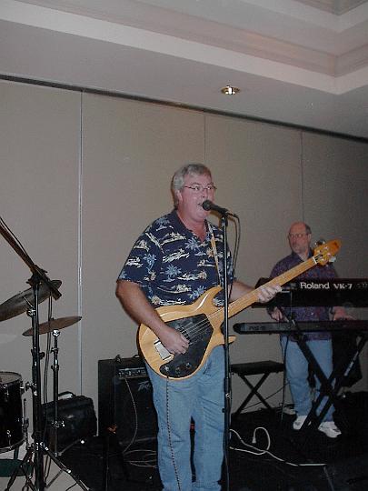 User Conference 2004 Dinner and Music 020.jpg