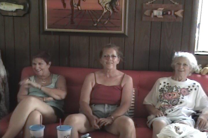 Aunt Vicky Marquita Susan.jpg