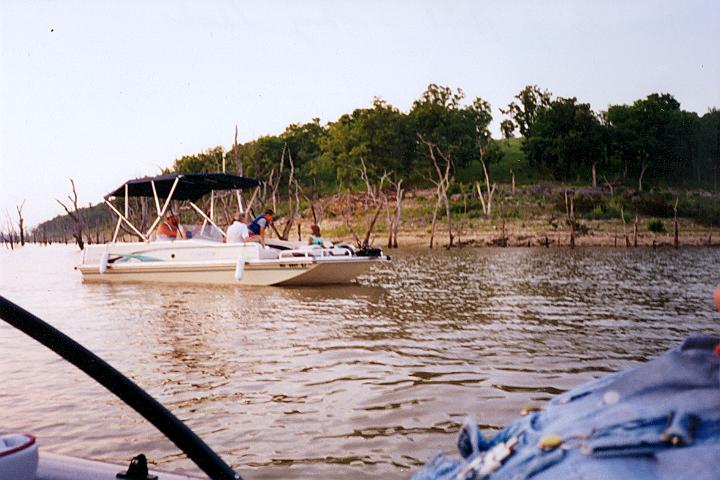 scan0009.jpg - Steve Long's boat - Long Shoals