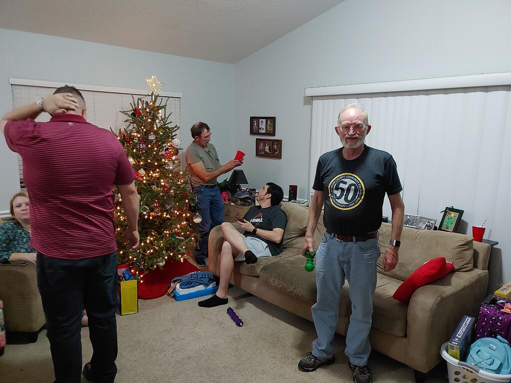 20191225_205738.jpg - , FC : (c, 0.99, d, 0.00, Detect, 1, appIcon, 0, after, 0, chg, 1, out, 0, Freq, 120, raw, 120, WB, 1, Clear, 5, ori, 20, 6.10, 20, 6.10, chg, 40, 12.20, 40, 12.20,,0.50)