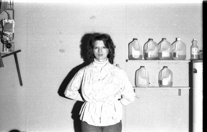 scan0005.jpg - Yvonne.  Blue Ridge home.  '81