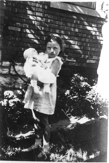 scan0007.jpg - Virginia and Louise