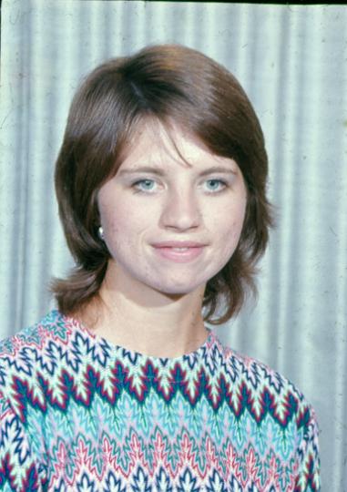 scan0013.jpg - Yvonne