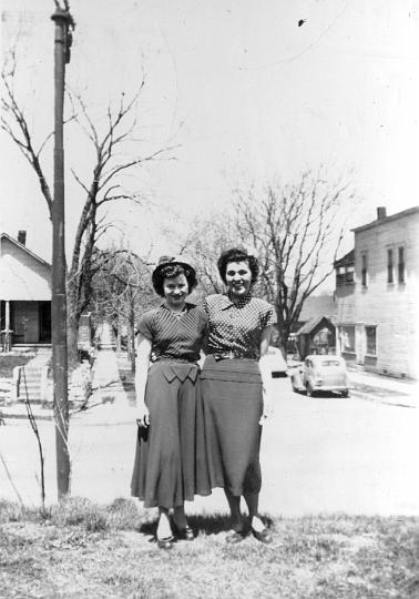 scan0016.jpg - Virginia and Shirley