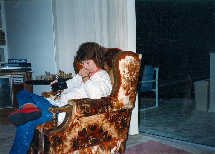 scan0034.jpg - Yvonne, Tampa @ 1994