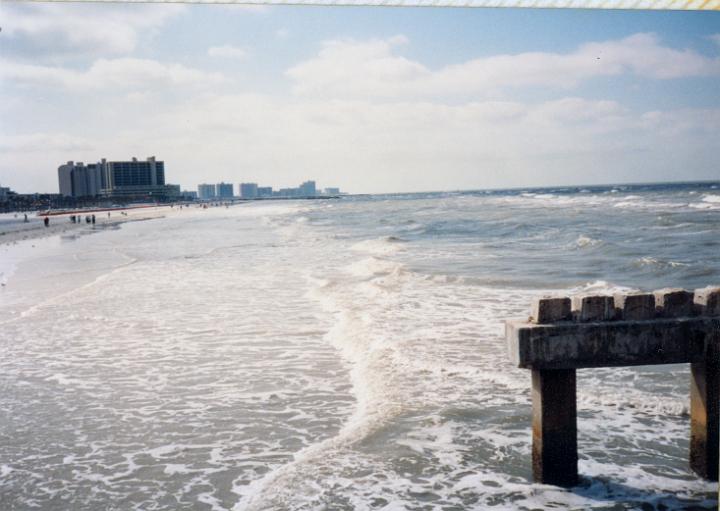 scan0040.jpg - Clearwater Beach @ 1994