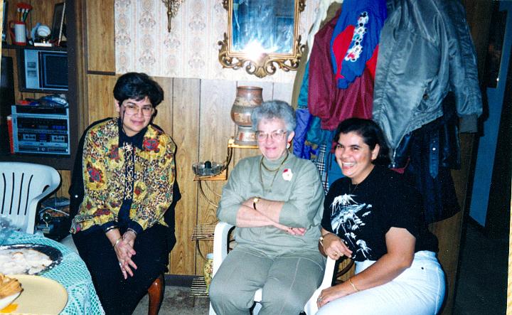 scan0067.jpg - Brunhilda, Virginia and Armeda @ 1994