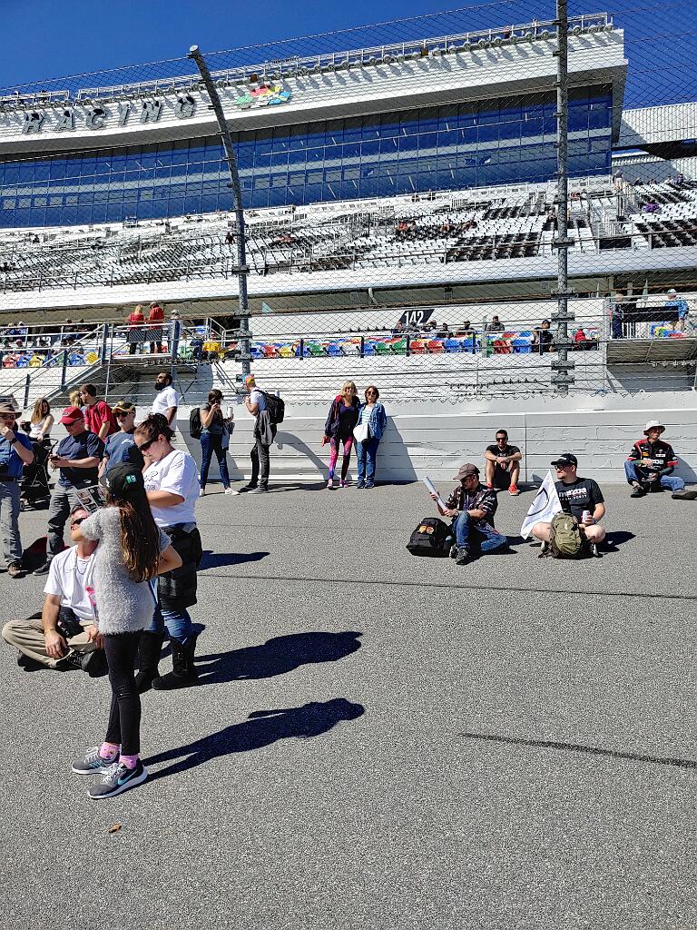 20200125_122938_HDR.jpg - Solution Info HDR : EV(0,5,-4), FC : (0), FC : (c, 0.91, d, 0.00, Detect, 1, appIcon, 0, after, 0, chg, 1, out, 1, Freq, 120, raw, 0, WB, 2590, Clear, 1878, ori, 4000, 1.04, 4000, 1.04, chg, 8000, 2.08, 8000, 2.08,,0.50)