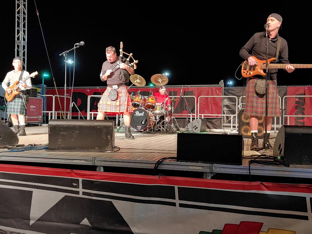 20200125_213515_HDR.jpg - Solution Info HDR : EV(0,-22,0,0,0,0,0,0,0,0), FC : (0), FC : (c, 0.53, d, 0.00, Detect, 0, appIcon, 0, after, 0, chg, 0, out, 1, Freq, 120, raw, 0, WB, 14, Clear, 4, ori, 40, 2.57, 40, 4.22, chg, 40, 2.57, 40, 4.22,,1.00)