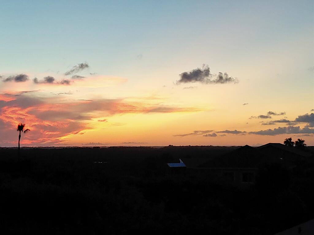 20200718_204131.jpg - , FC : (c, 0.98, d, 0.00, Detect, 0, appIcon, 0, after, 0, chg, 0, out, 0, Freq, 990, raw, 0, WB, 10, Clear, 4, ori, 62, 1.69, 62, 1.69, chg, 62, 1.69, 62, 1.69,,1.00)