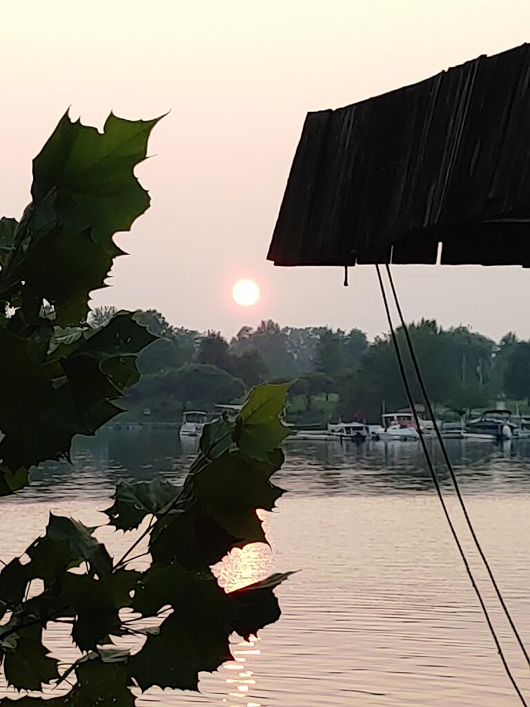 20210801_200846.jpg - Solution Info HDR : EV(0,5,-3), FC : (0)