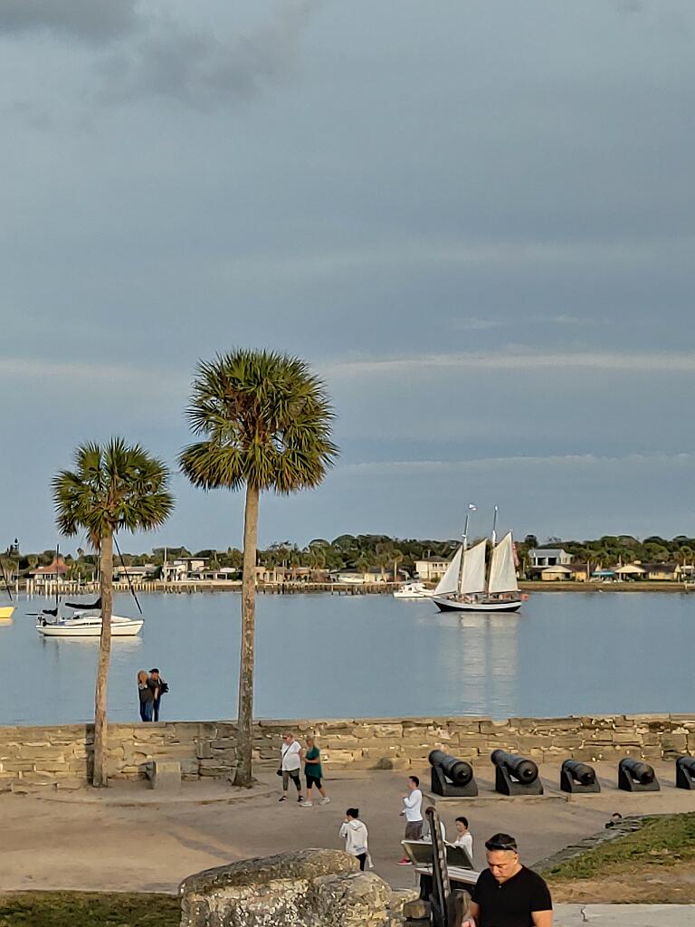 20211206_163743_HDR.jpg - Solution Info HDR : EV(0,5,-4), FC : (0), FC : (c, 0.99, d, 0.00, Detect, 0, appIcon, 0, after, 0, chg, 0, out, 1, Freq, 120, raw, 0, WB, 724, Clear, 557, ori, 768, 1.00, 768, 1.00, chg, 768, 1.00, 768, 1.00,,1.00)